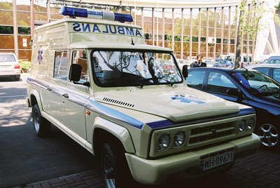 Ambulans2.jpg